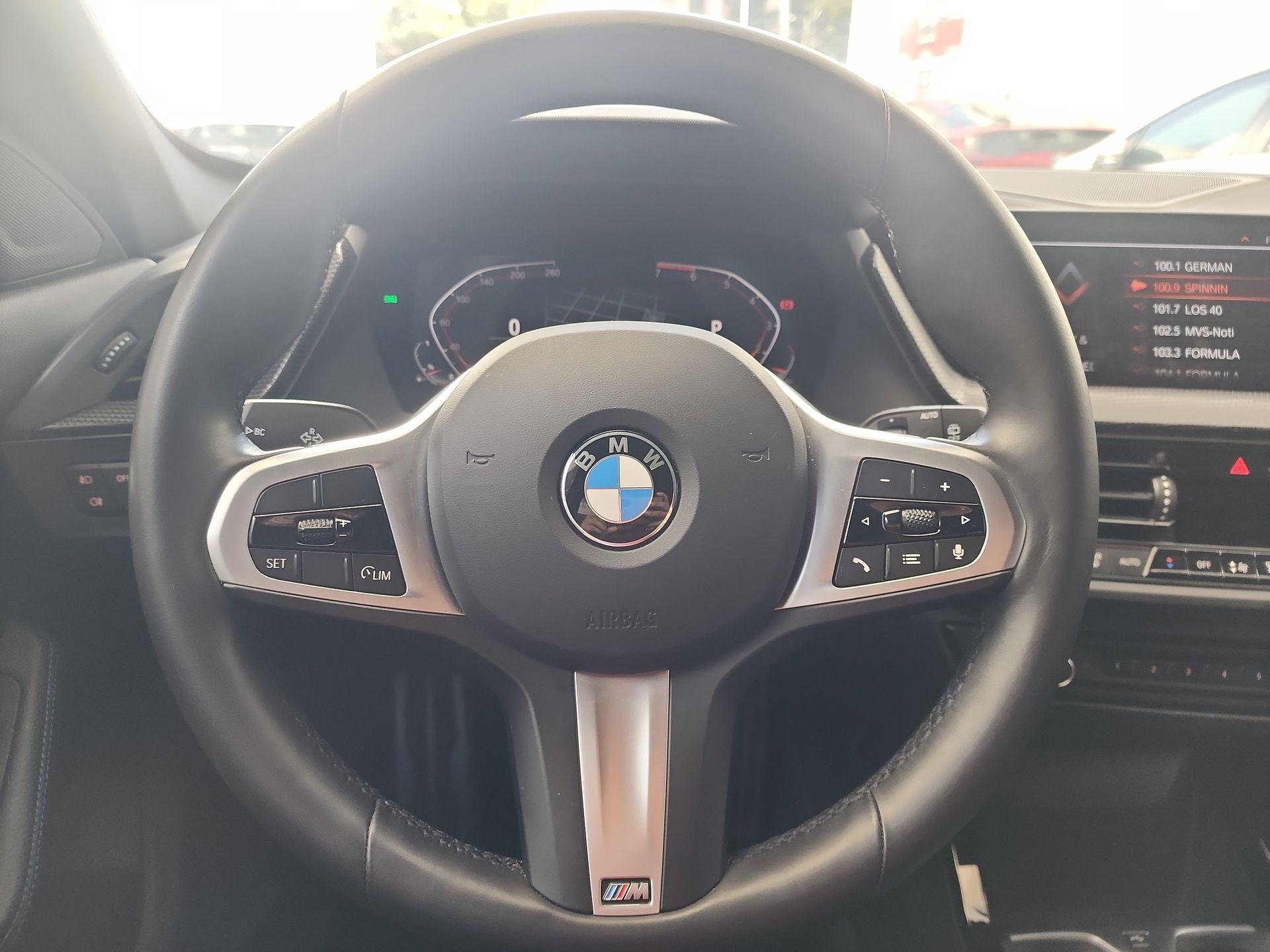 2024 BMW SERIE 1 118I