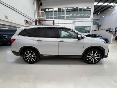 2022 Honda PILOT TOURING