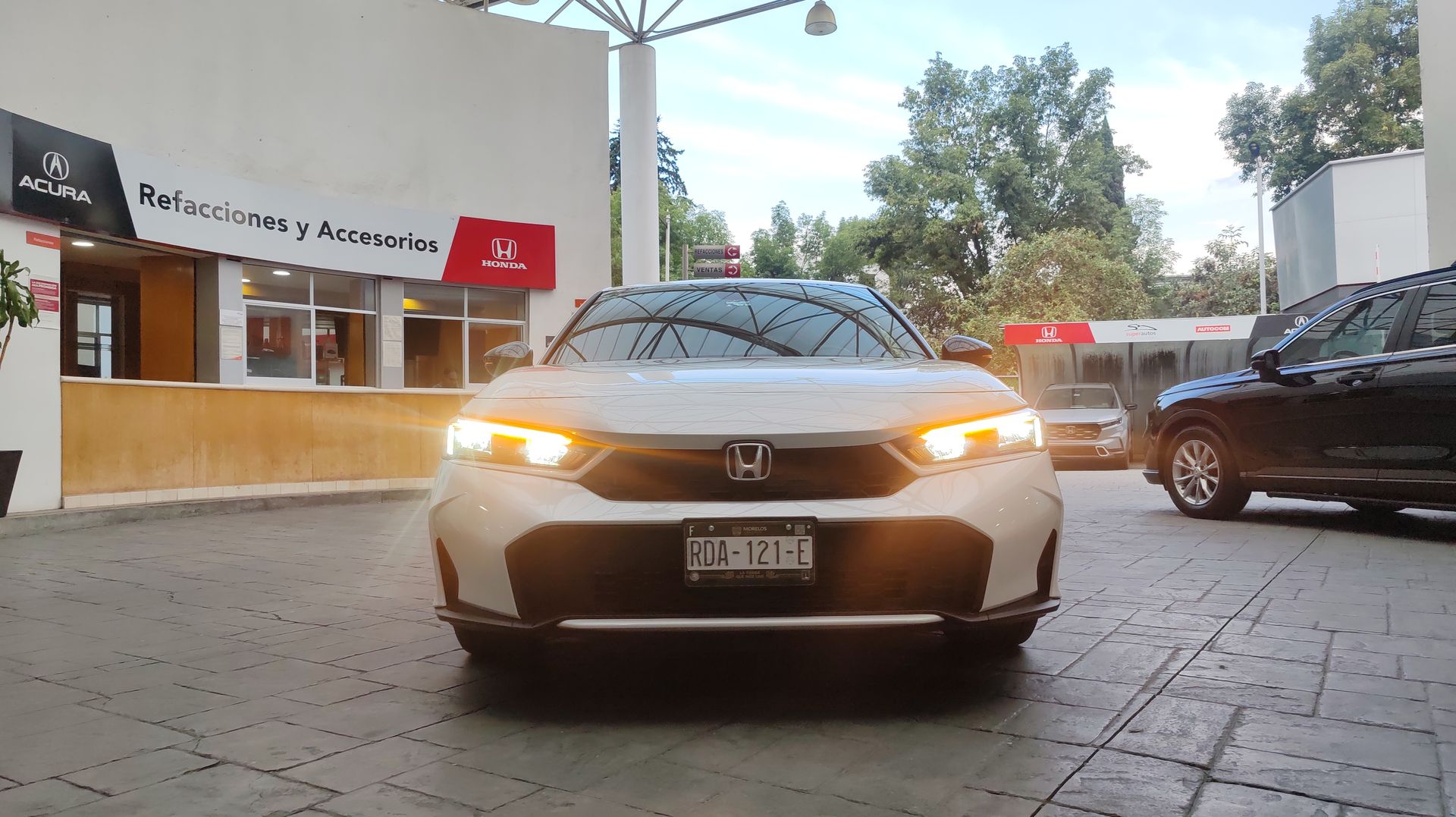 2025 Honda CIVIC SPORT HEV