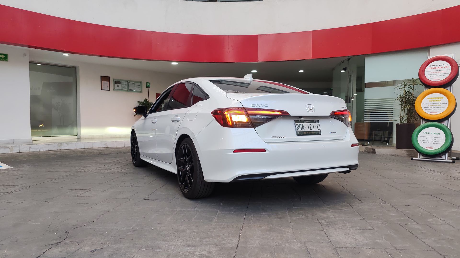 2025 Honda CIVIC SPORT HEV
