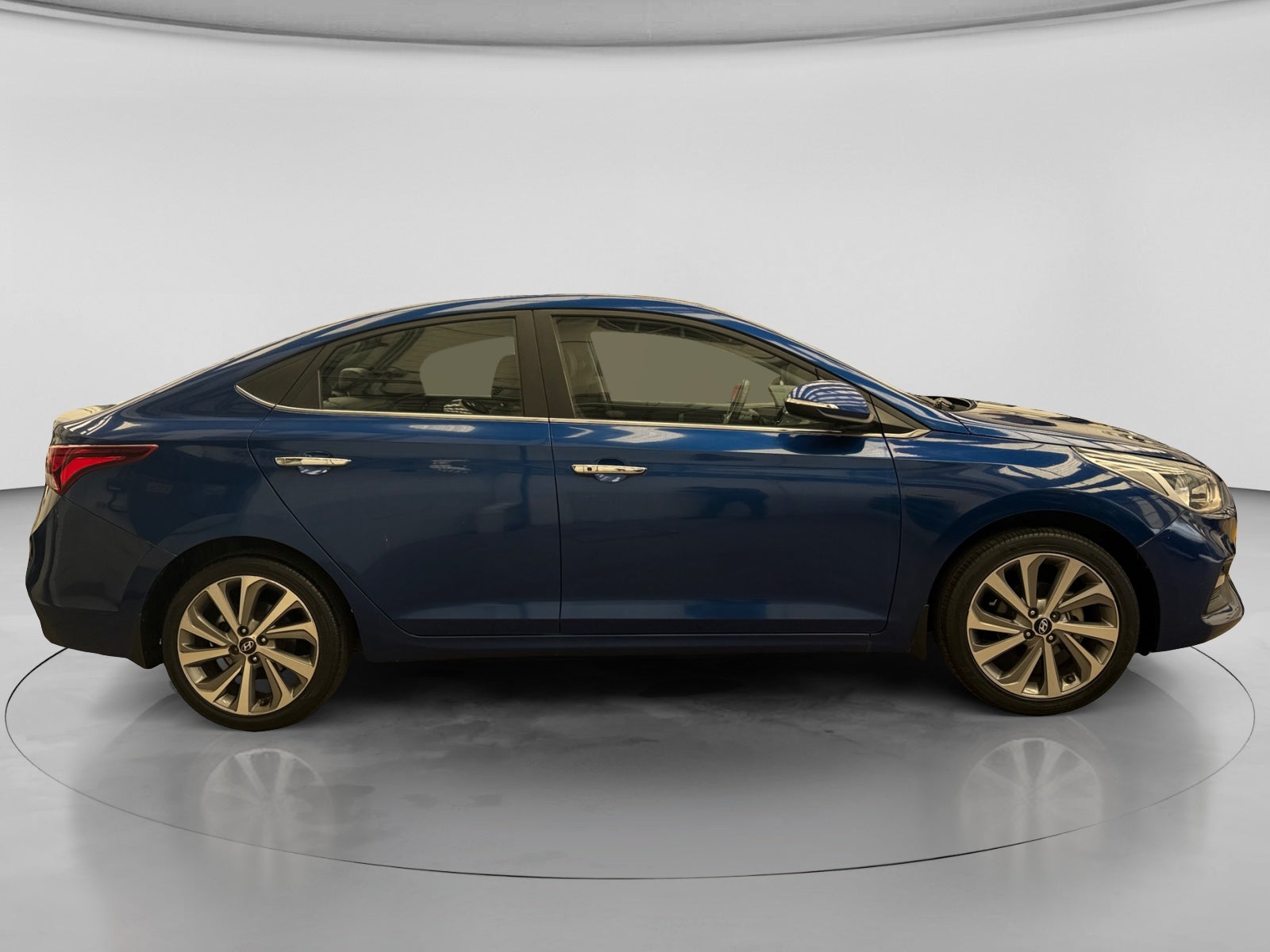 2021 Hyundai ACCENT GLS TA