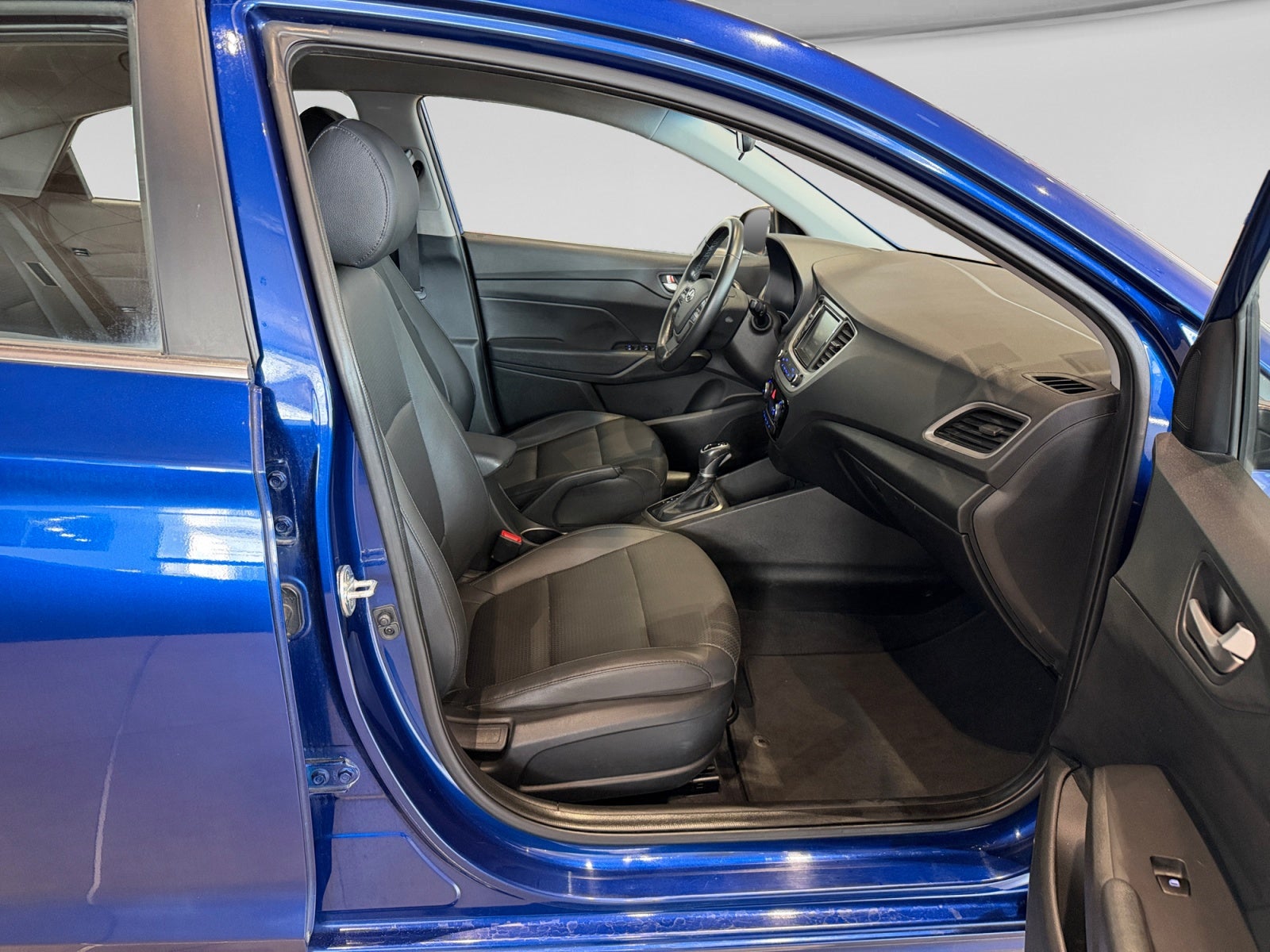 2021 Hyundai ACCENT GLS TA
