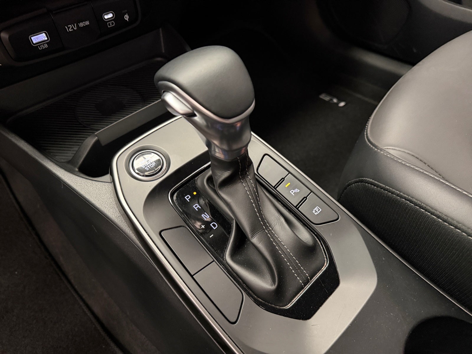 2024 Kia K3 EX PACK AT
