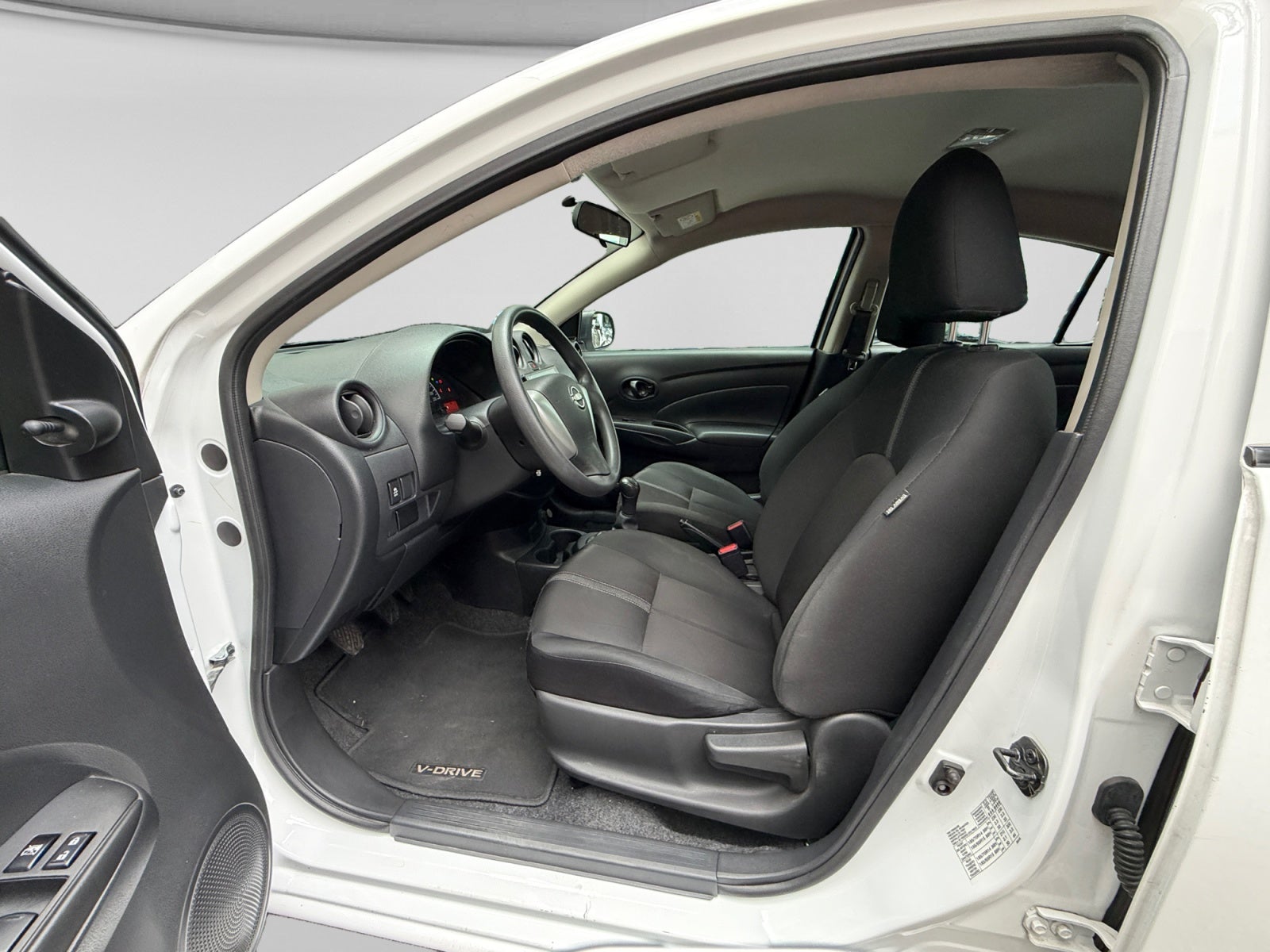 2023 Nissan V-DRIVE TM A/C 23