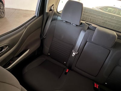 2023 Nissan FRONTIER LE TA 23