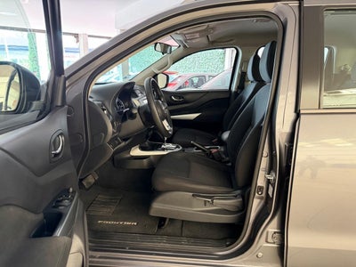2023 Nissan FRONTIER LE TA 23