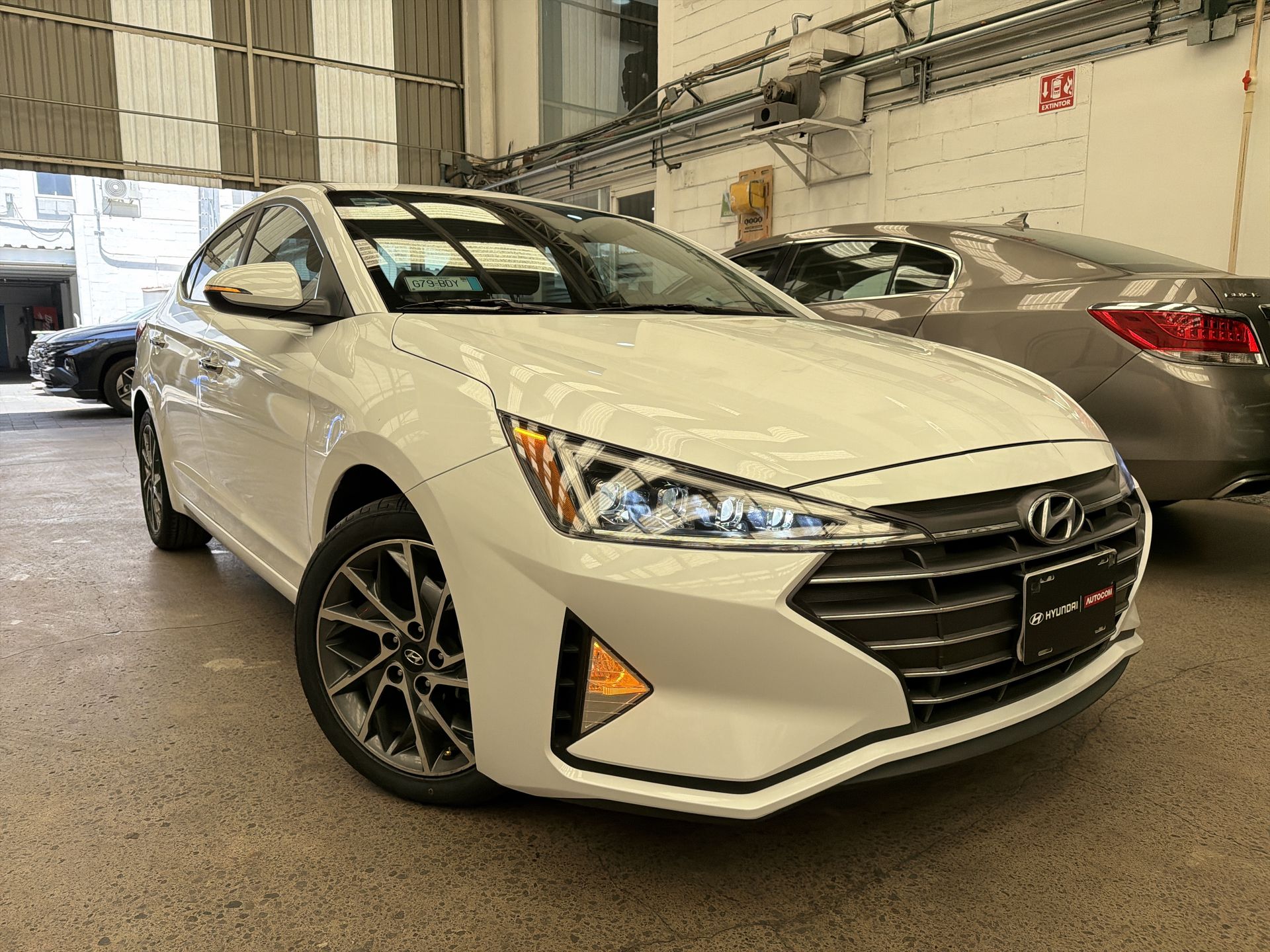 2020 Hyundai ELANTRA LIMITED TECH NAVI IVT