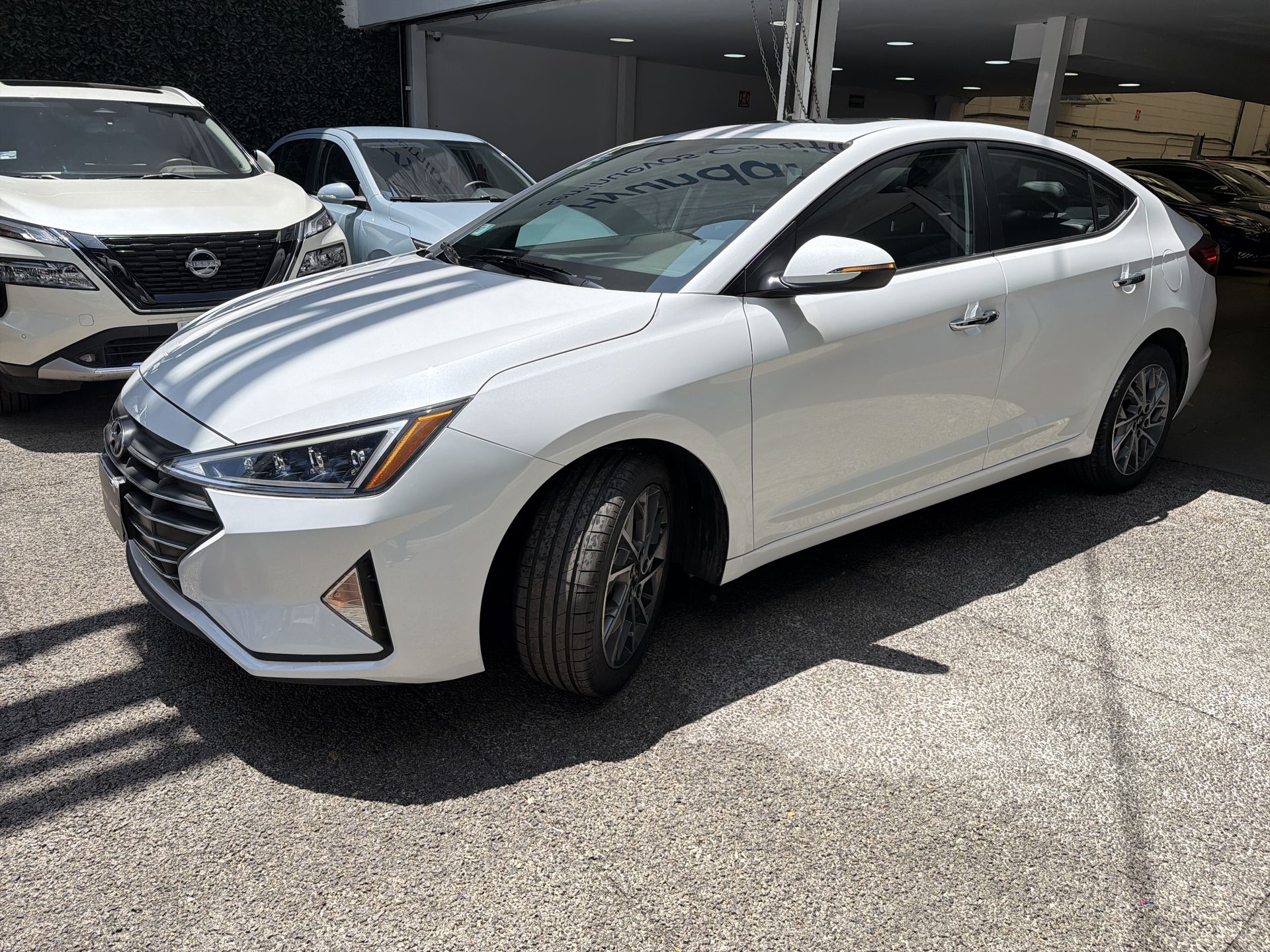 2020 Hyundai ELANTRA LIMITED TECH NAVI IVT