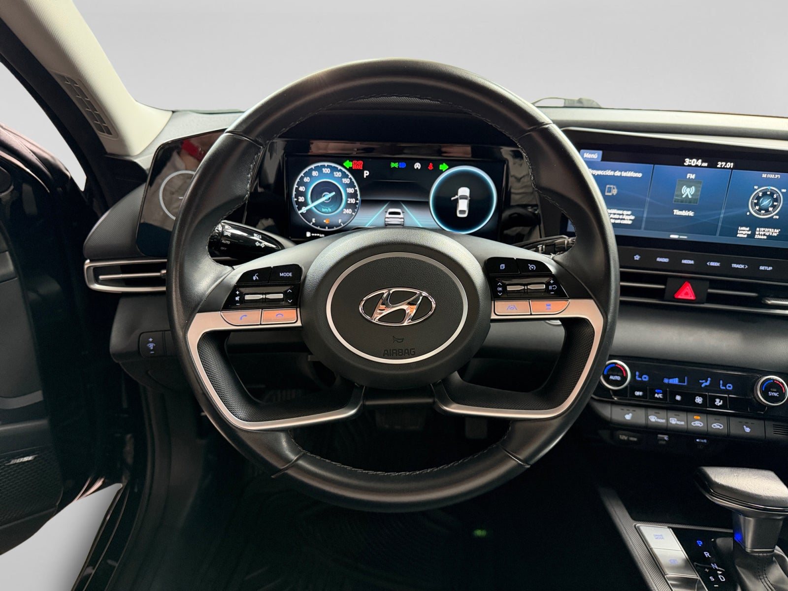 2023 Hyundai ELANTRA LIMITED TECH IVT