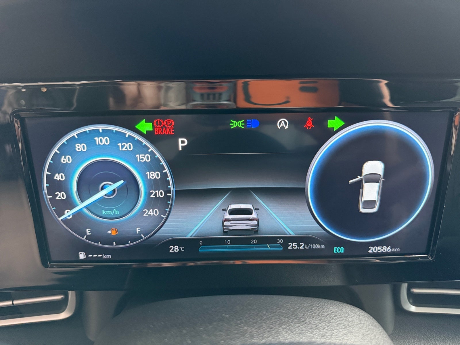 2023 Hyundai ELANTRA LIMITED TECH IVT