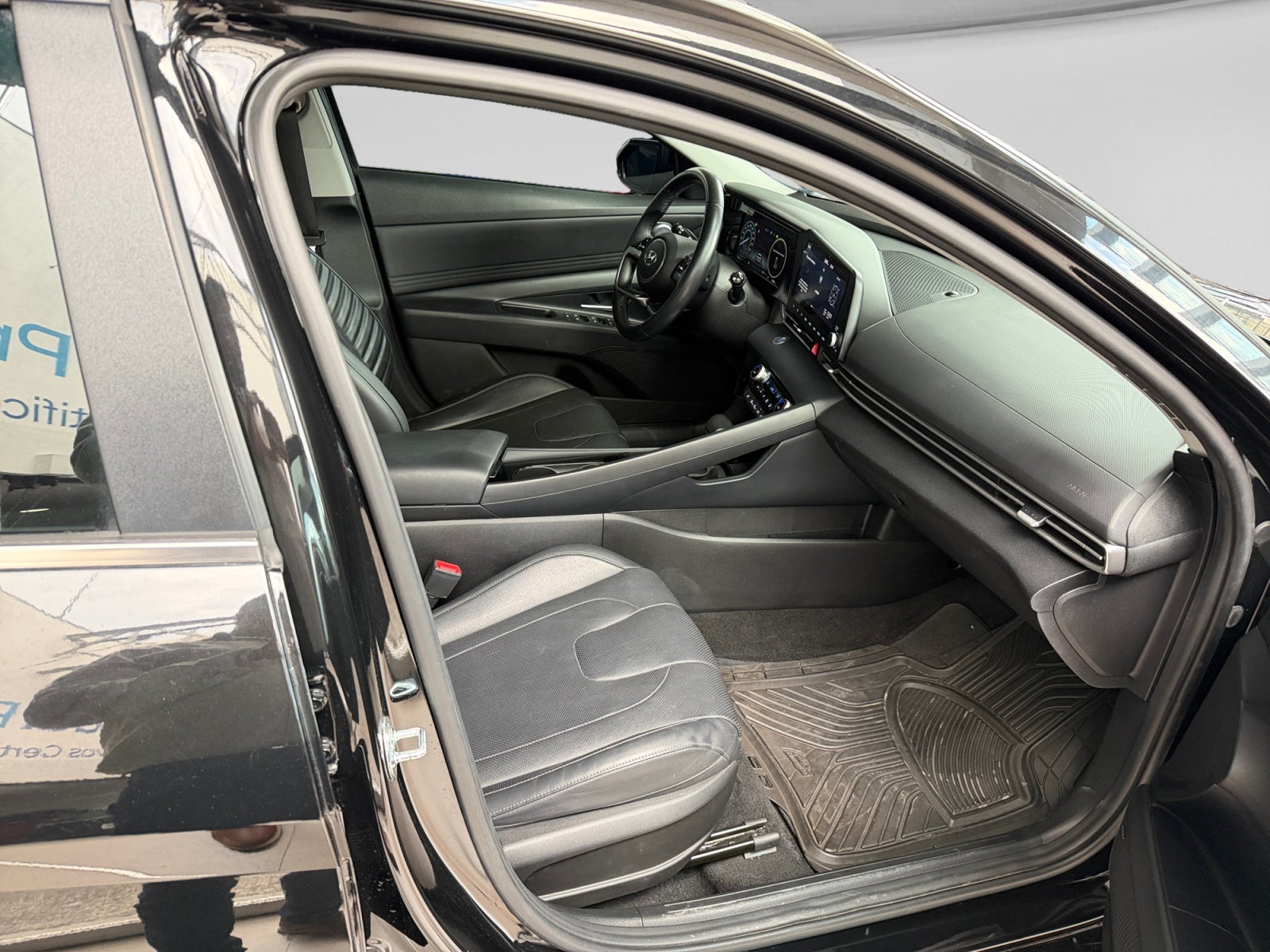2023 Hyundai ELANTRA LIMITED TECH IVT
