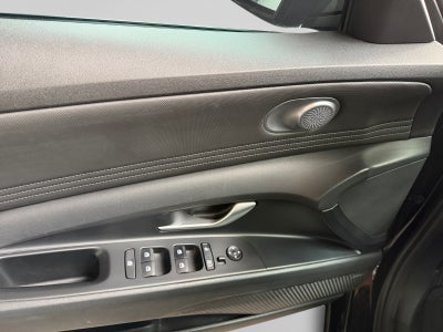 2023 Hyundai ELANTRA LIMITED TECH IVT