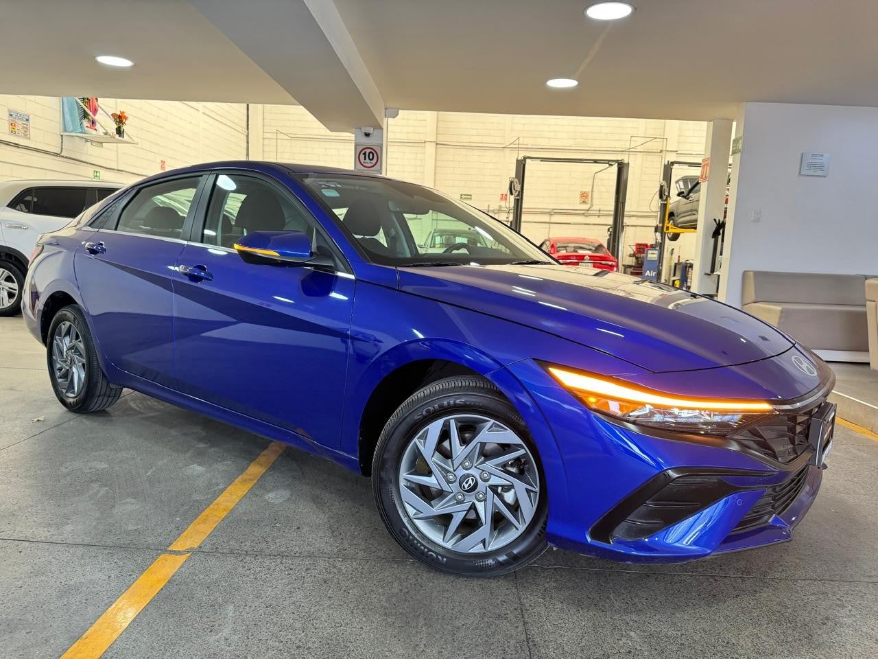 2025 Hyundai ELANTRA GLS PREMIUM DCT HEV