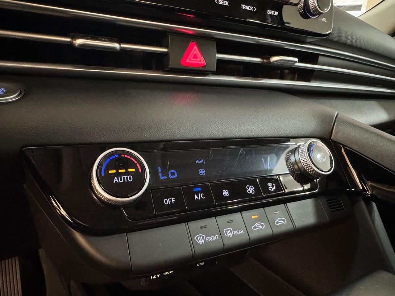 2025 Hyundai ELANTRA GLS PREMIUM DCT HEV