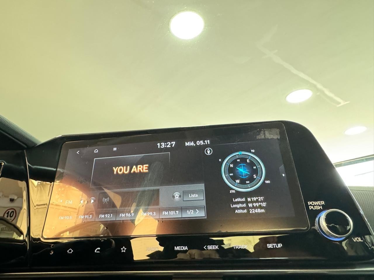 2025 Hyundai ELANTRA GLS PREMIUM DCT HEV