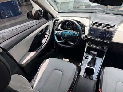 2023 Hyundai 700 GLS PREMIUM