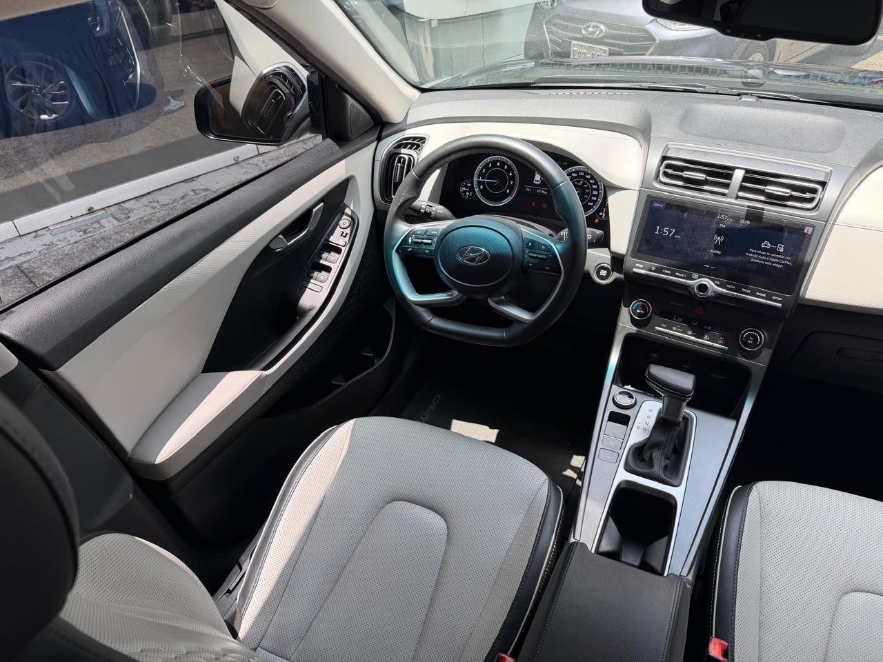 2023 Hyundai 700 GLS PREMIUM