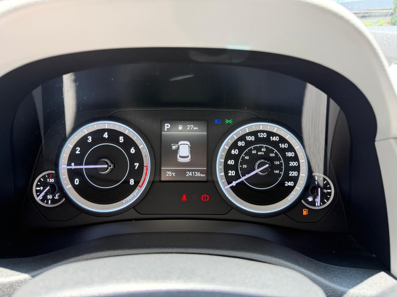 2023 Hyundai 700 GLS PREMIUM