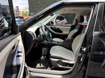 2023 Hyundai 700 GLS PREMIUM