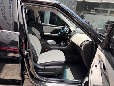 2023 Hyundai 700 GLS PREMIUM