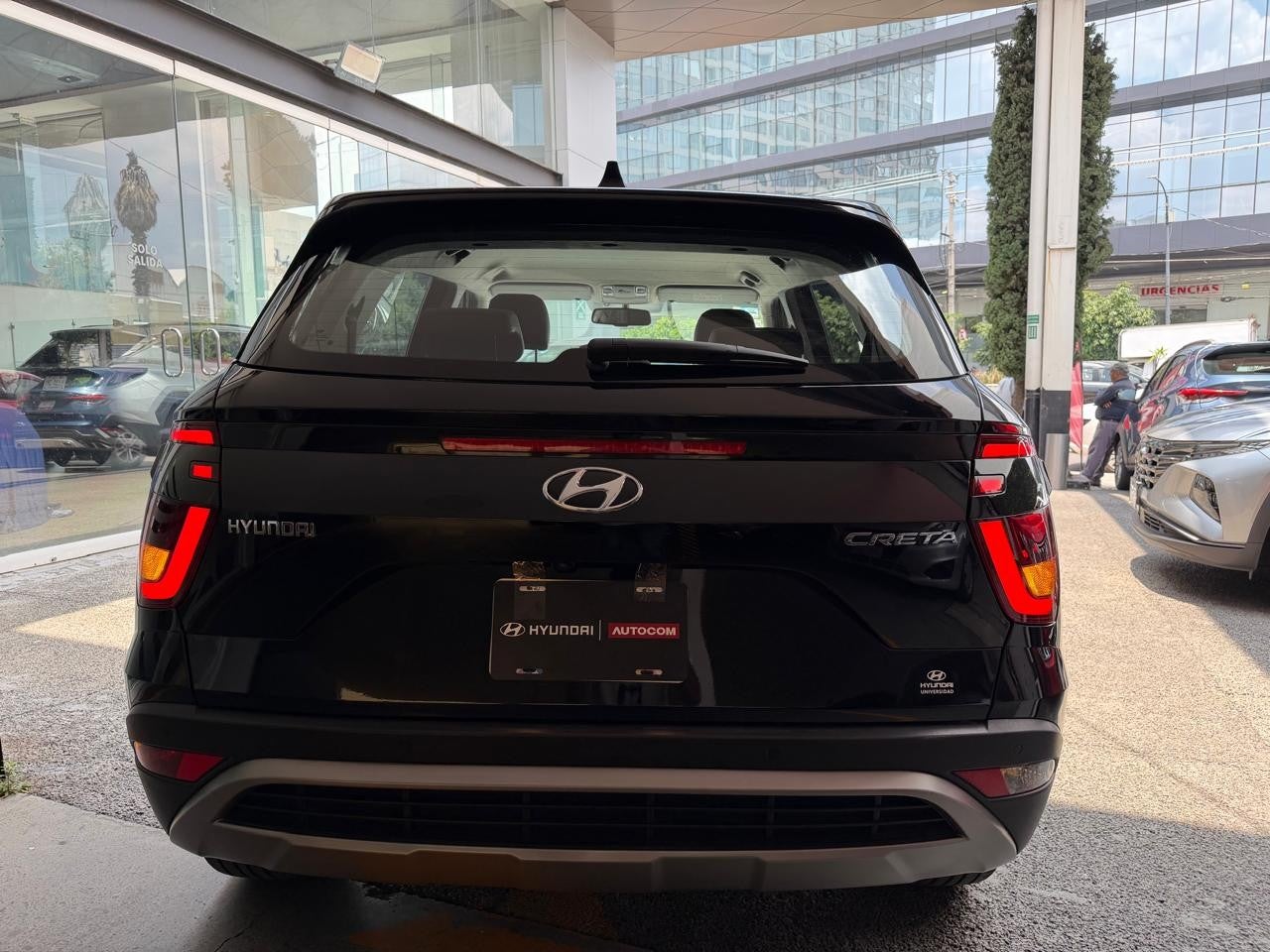 2023 Hyundai 700 GLS PREMIUM