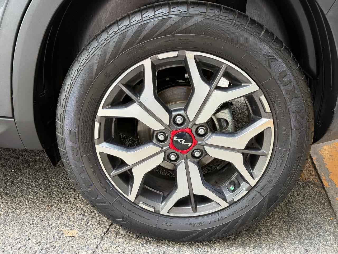 2023 Kia SELTOS GT LINE