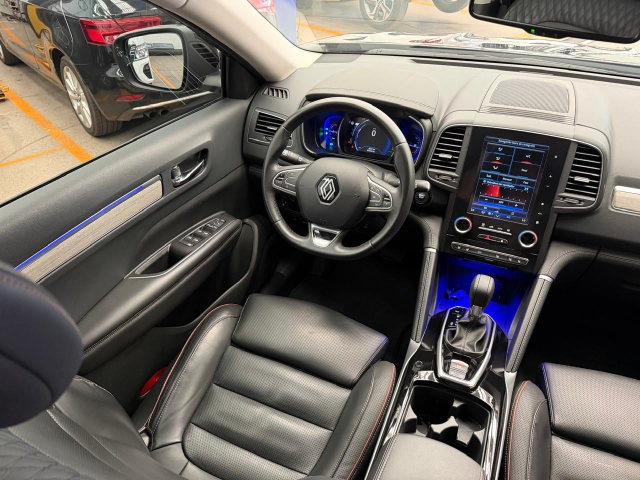 2025 RENAULT KOLEOS ICONIC