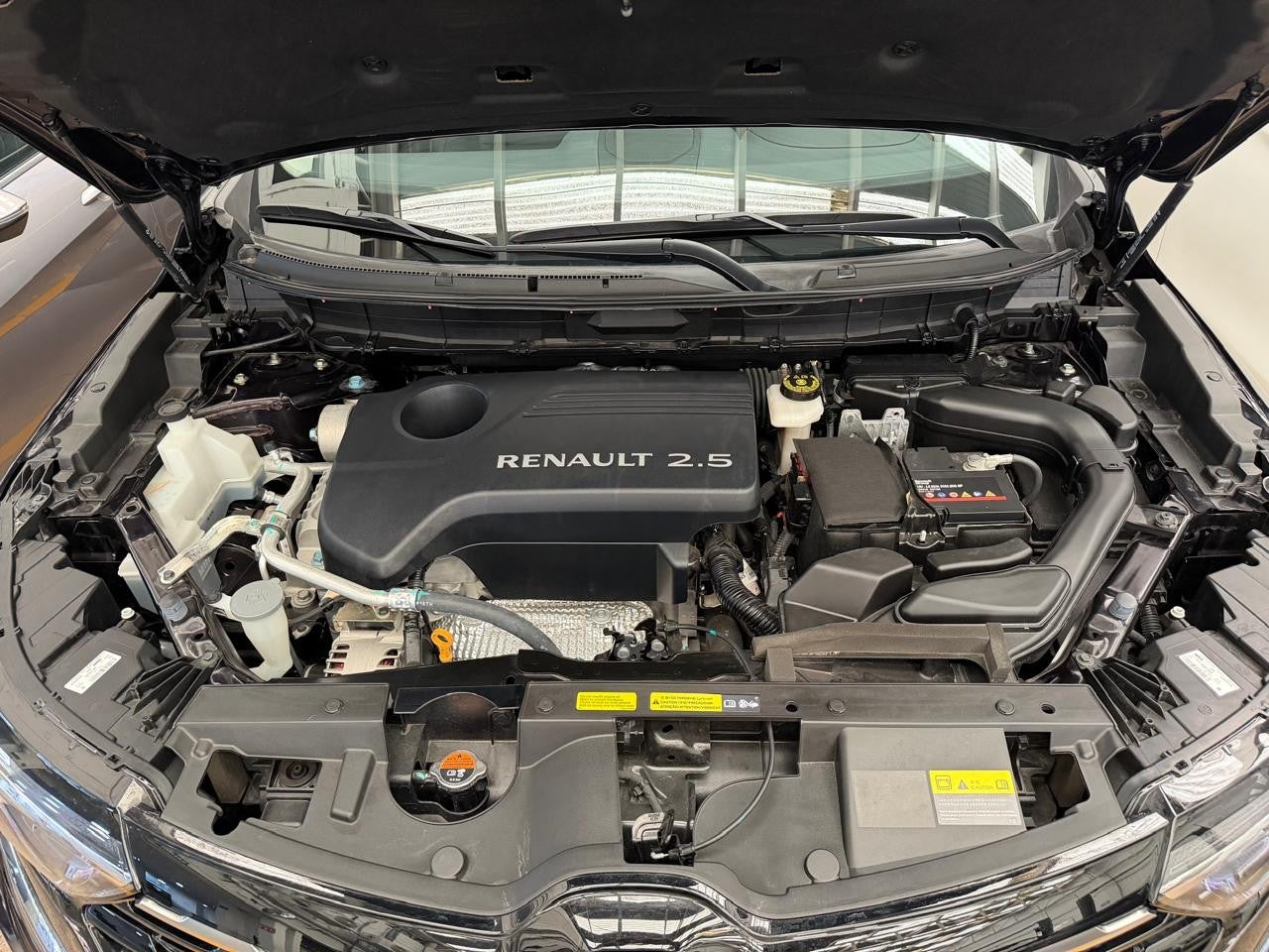 2025 RENAULT KOLEOS ICONIC