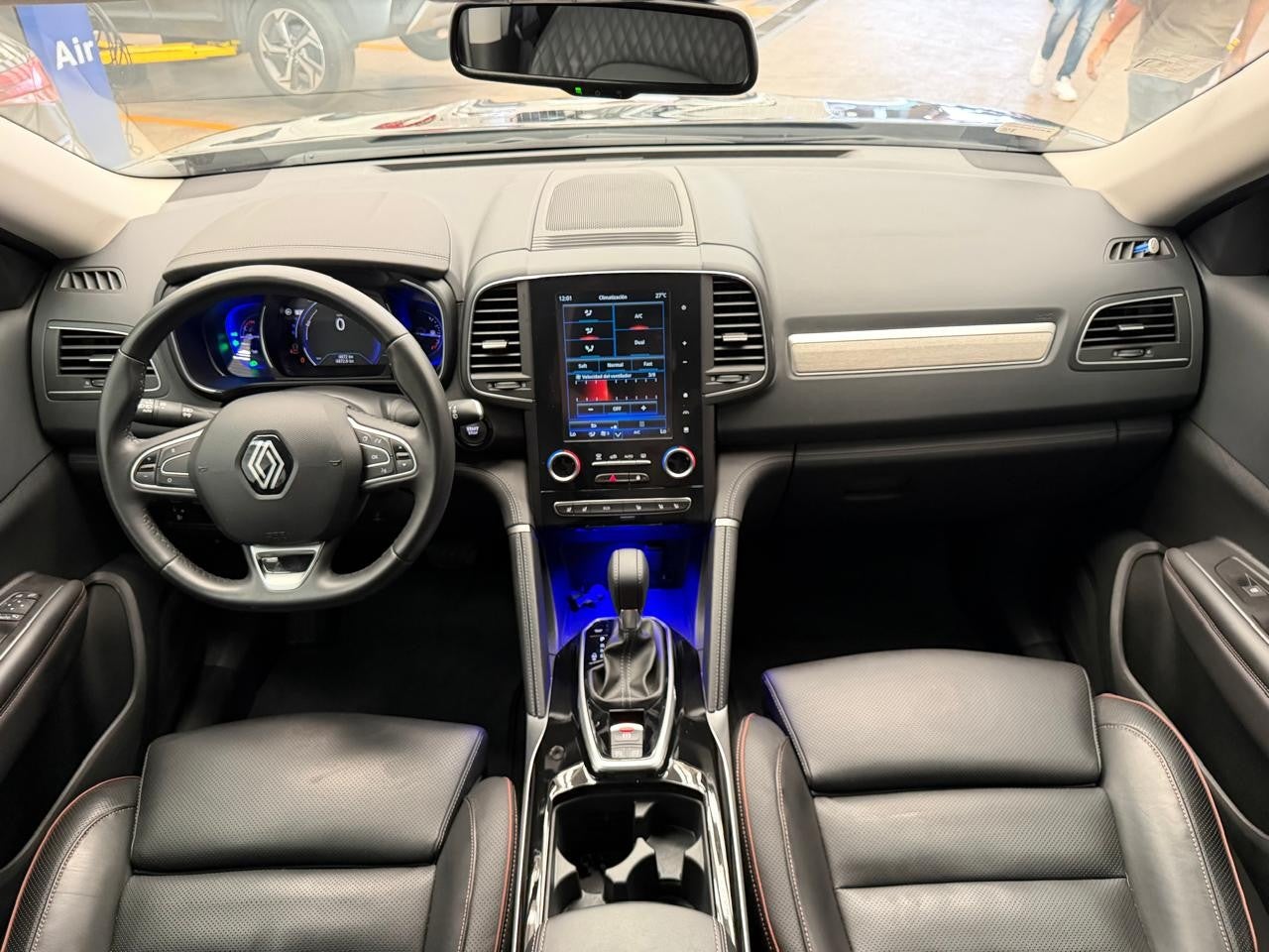 2025 RENAULT KOLEOS ICONIC