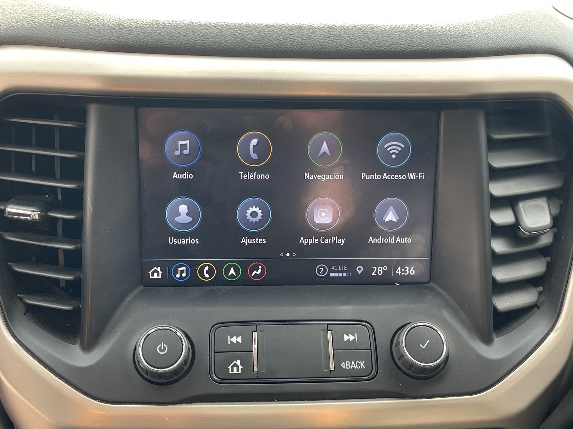 2023 GMC ACADIA DENALI G