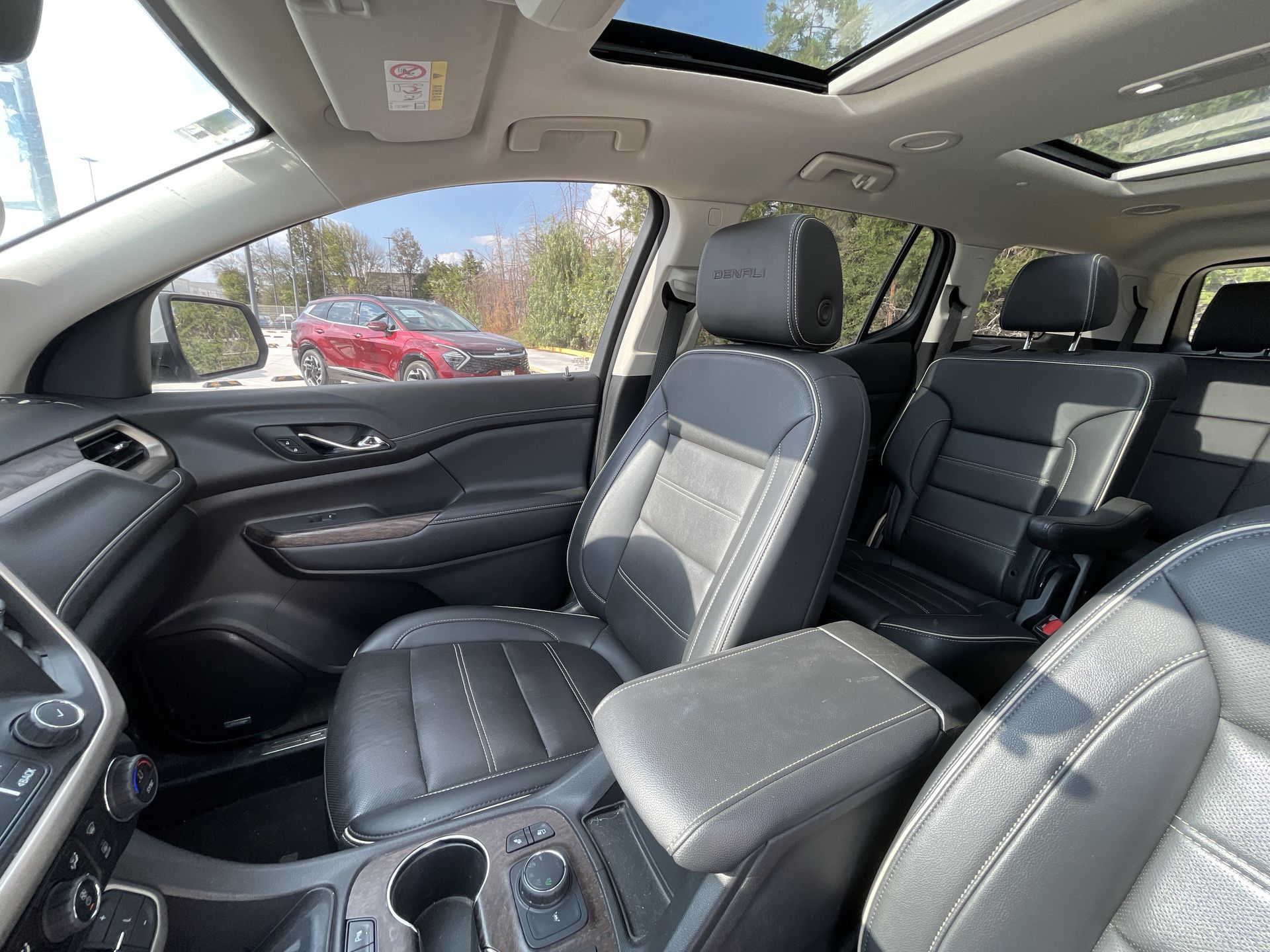 2023 GMC ACADIA DENALI G