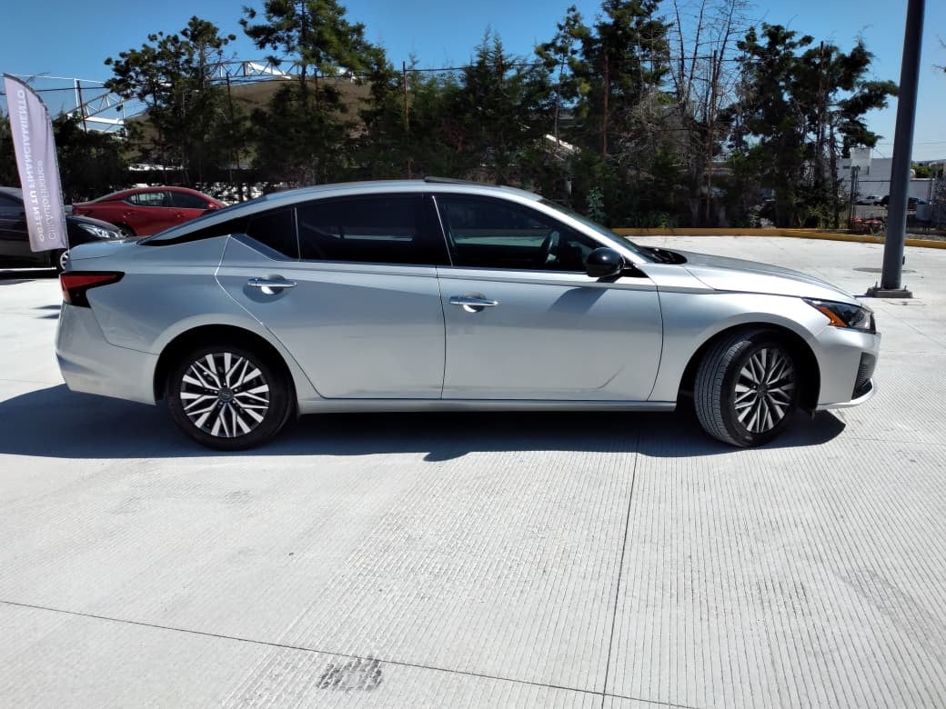 2023 Nissan ALTIMA ADVANCE CVT 23