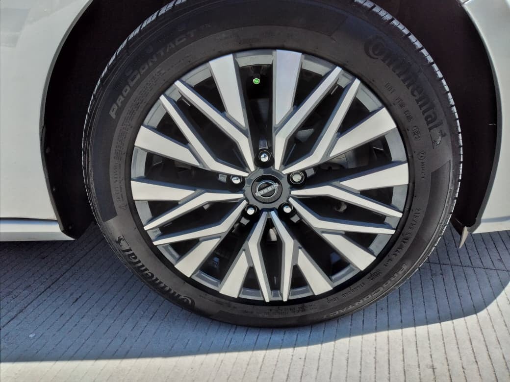 2023 Nissan ALTIMA ADVANCE CVT 23