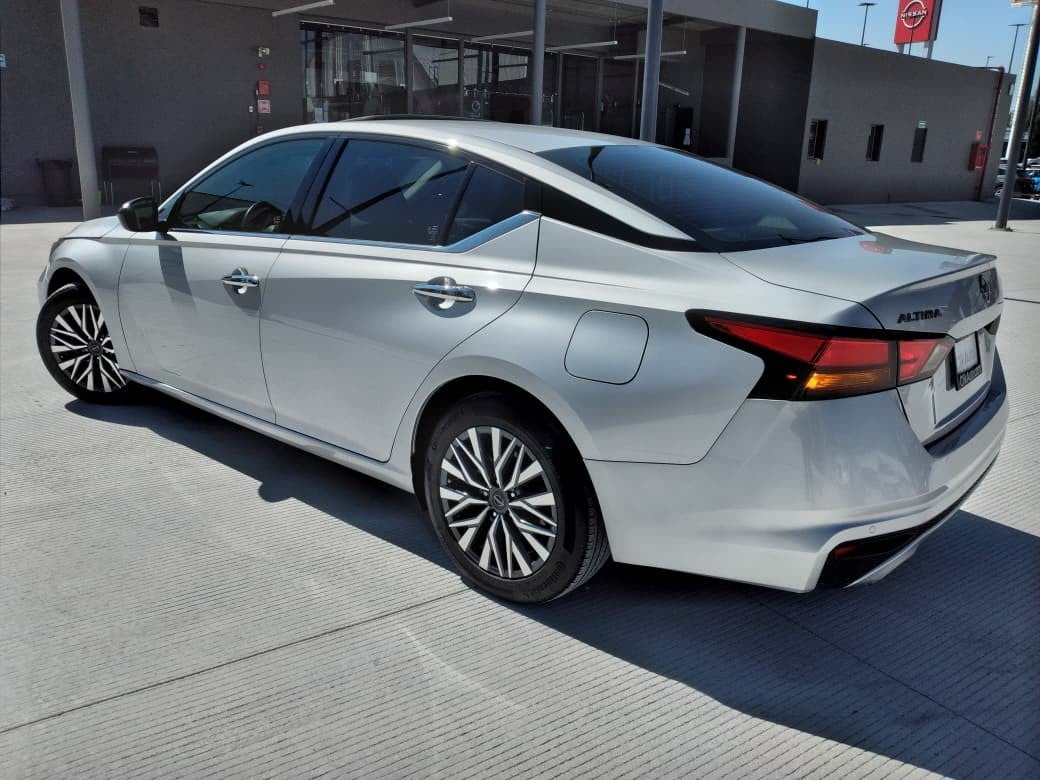 2023 Nissan ALTIMA ADVANCE CVT 23