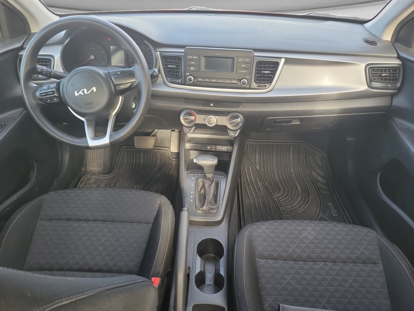2023 Kia RIO SEDÁN L TA