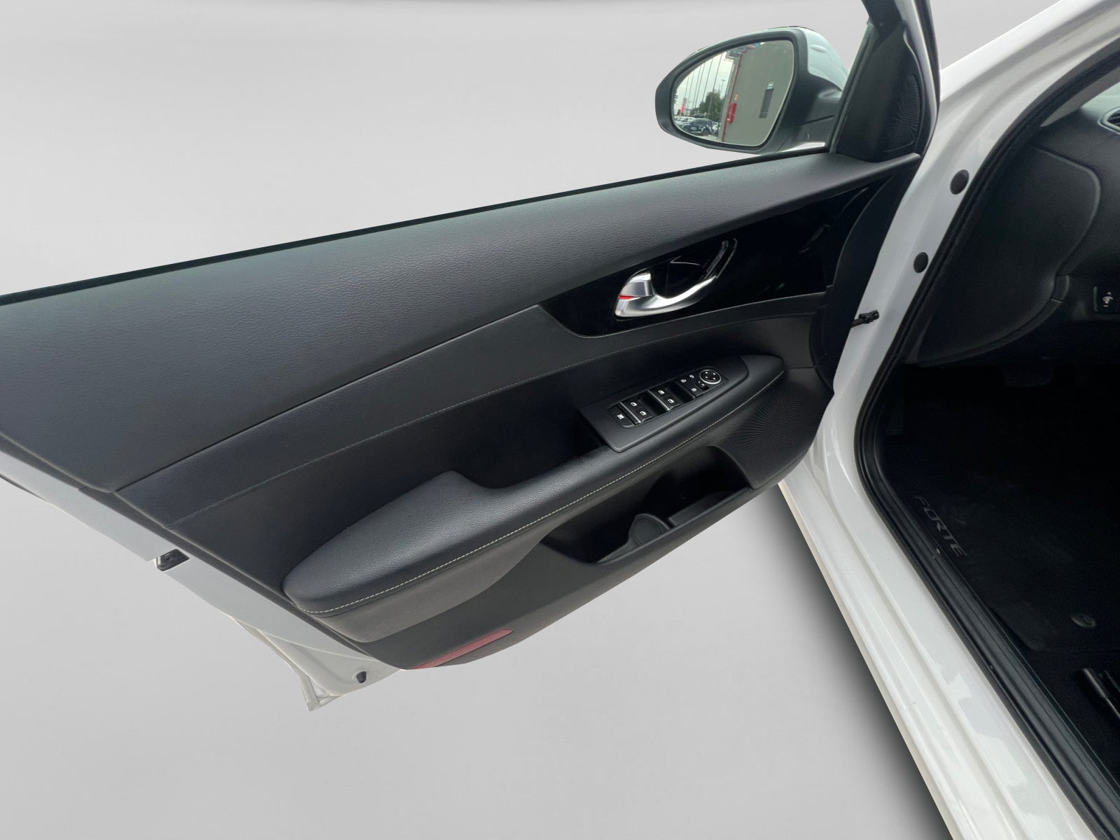 2024 Kia FORTE EX