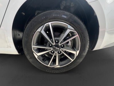 2024 Kia FORTE EX