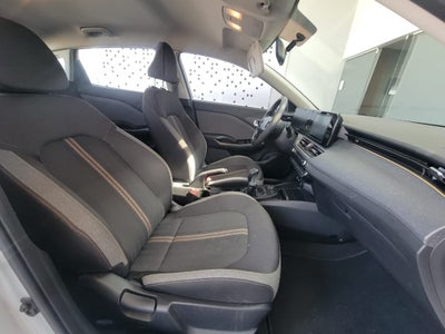 2024 Kia K3 EX MT