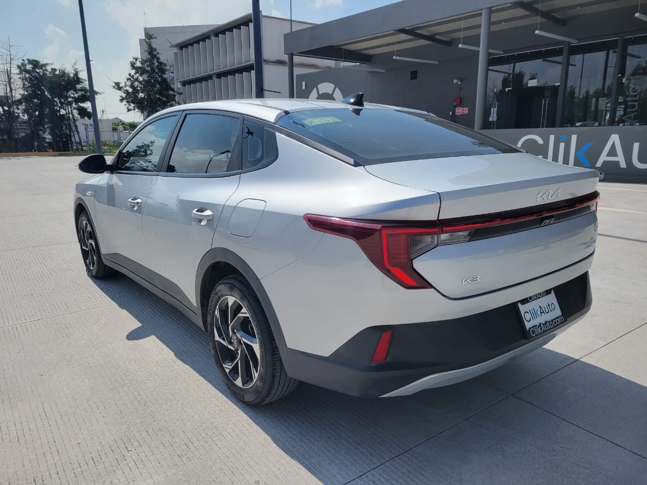 2024 Kia K3 EX MT
