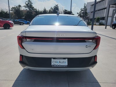 2024 Kia K3 EX MT