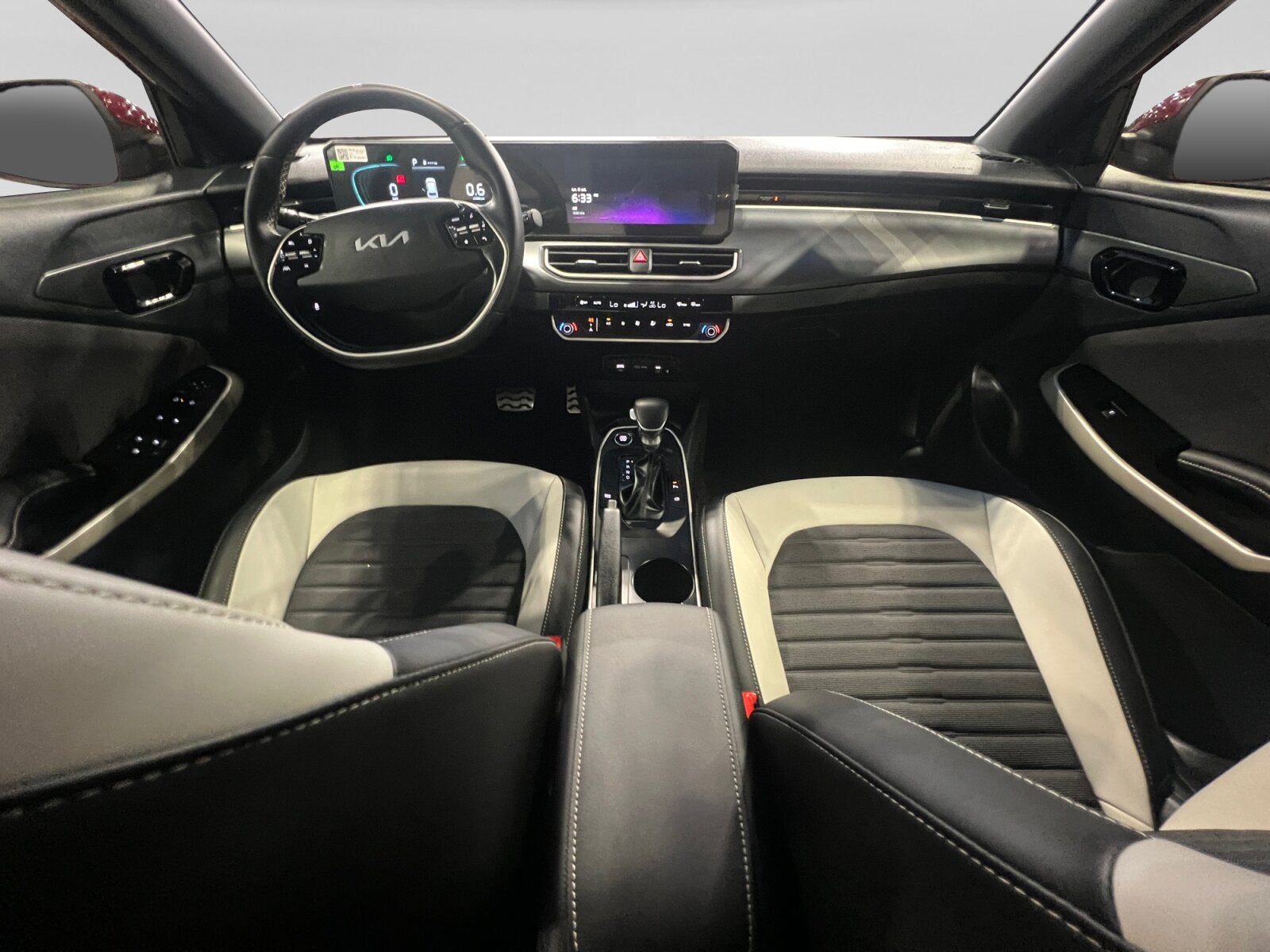2026 Kia K3 GT LINE