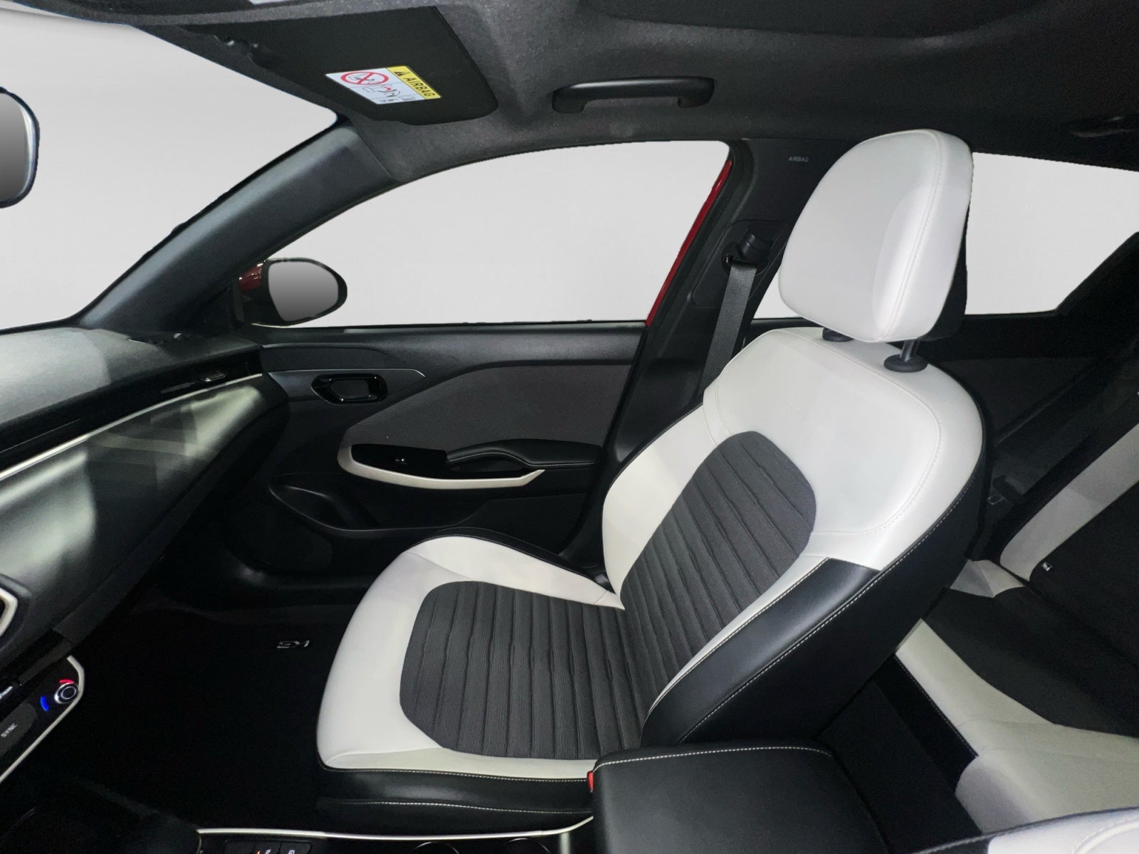 2026 Kia K3 GT LINE