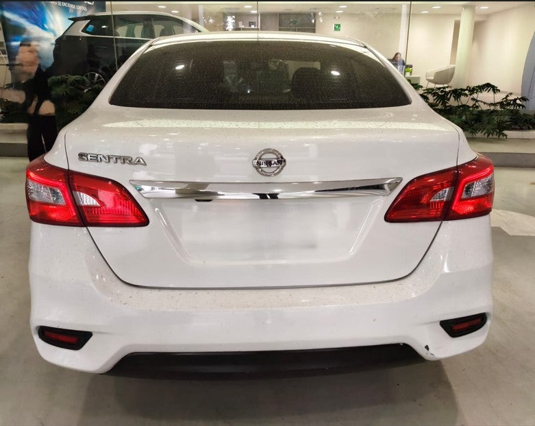 2018 Nissan SENTRA EXCLUSIVE CVT NAVI