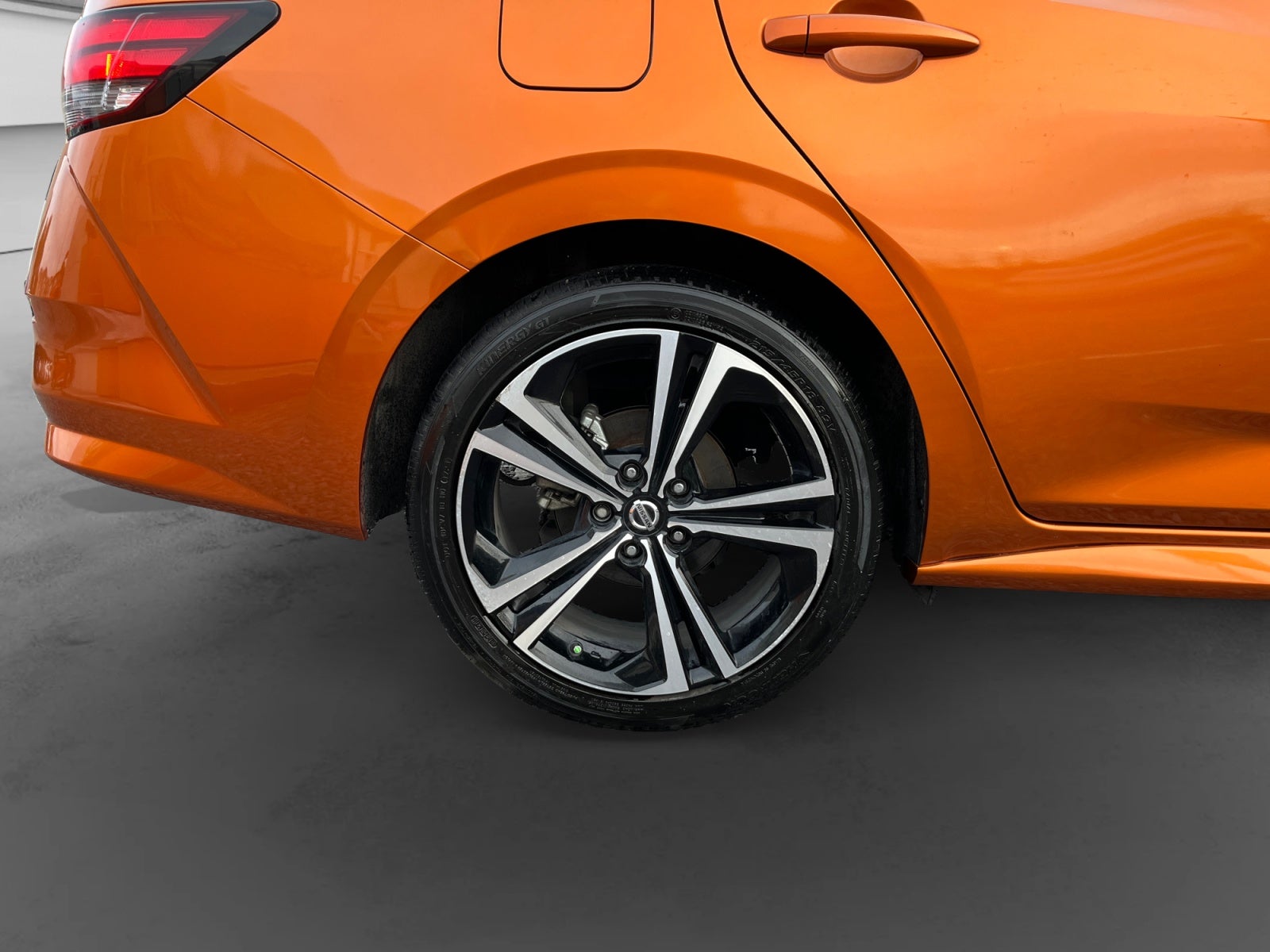 2023 Nissan SENTRA SENTRA SR PLATINUM BITONO CVT