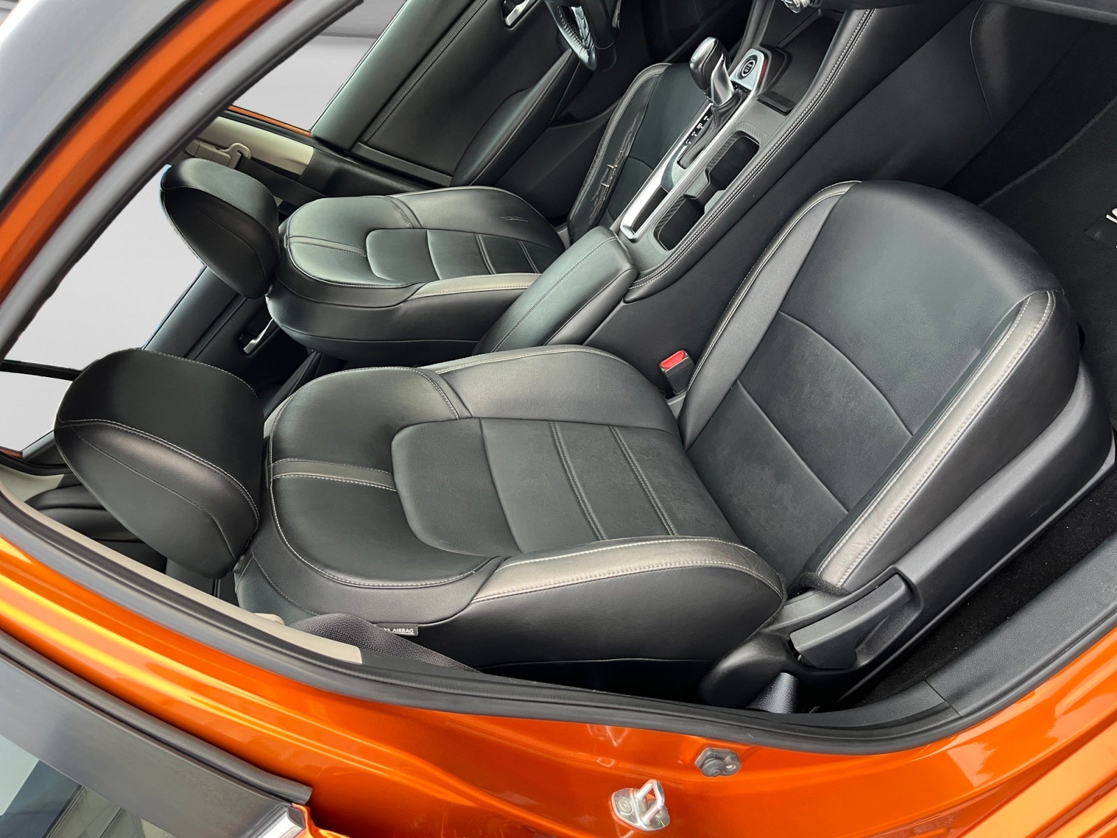 2023 Nissan SENTRA SENTRA SR PLATINUM BITONO CVT