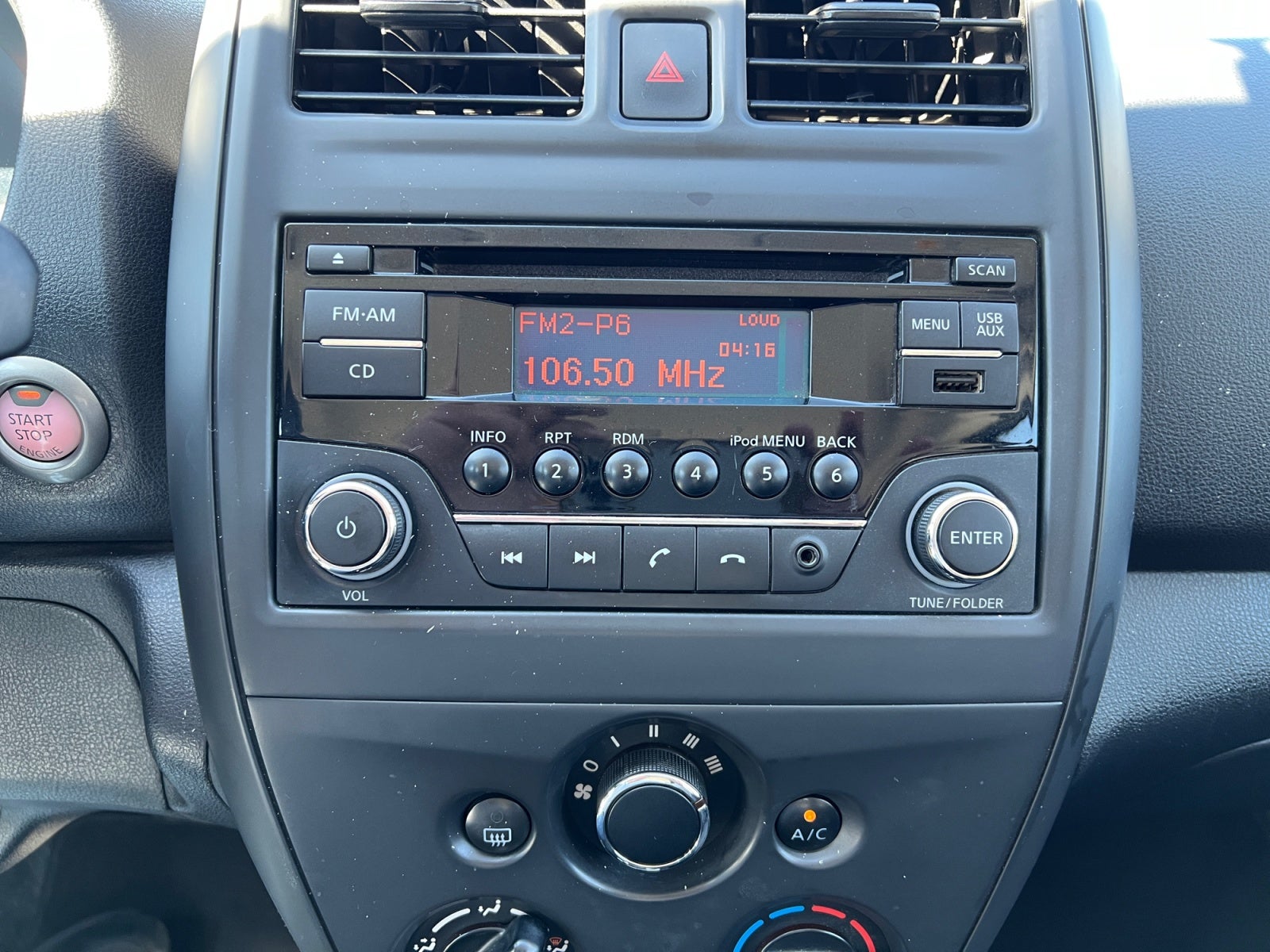 2019 Nissan VERSA VERSA SENSE TA AC 1.6L