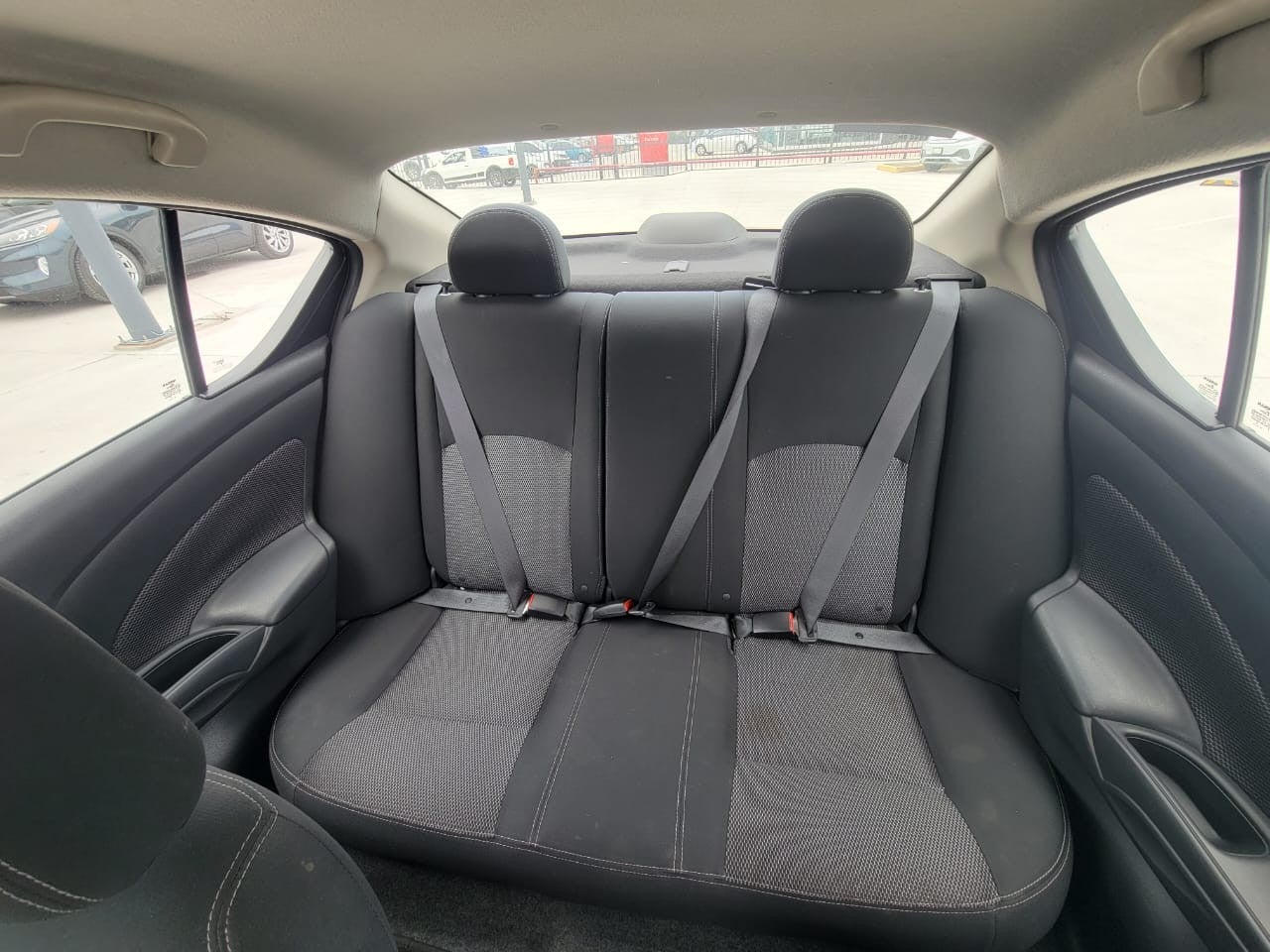 2019 Nissan VERSA ADVANCE AT AC