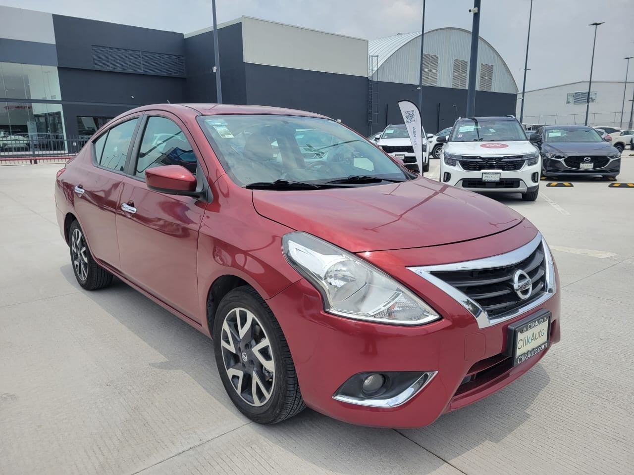2019 Nissan VERSA ADVANCE AT AC