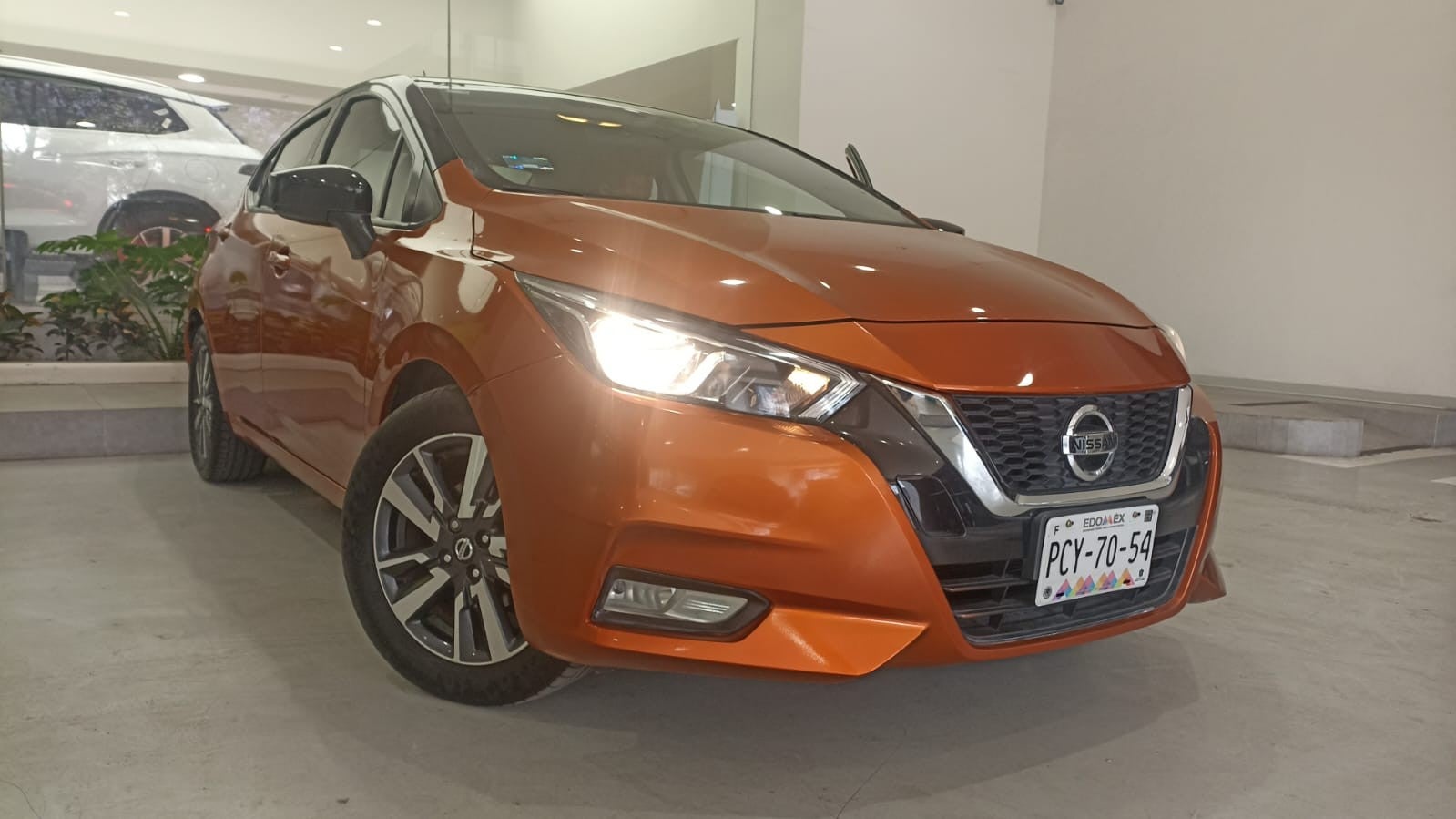 2022 Nissan VERSA ADVANCE CVT 22