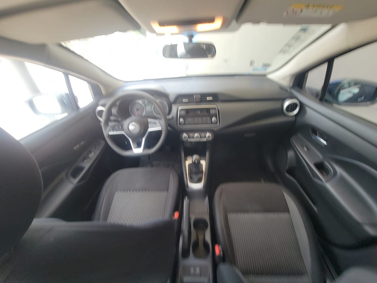 2020 Nissan VERSA SENSE MT